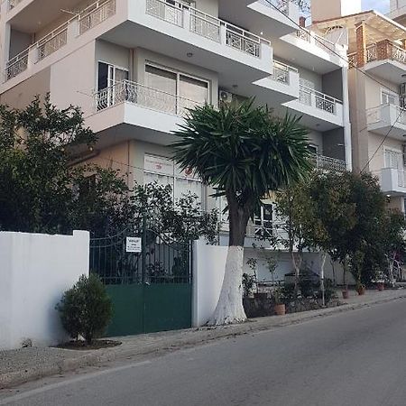 Aralis Rooms Саранда Экстерьер фото