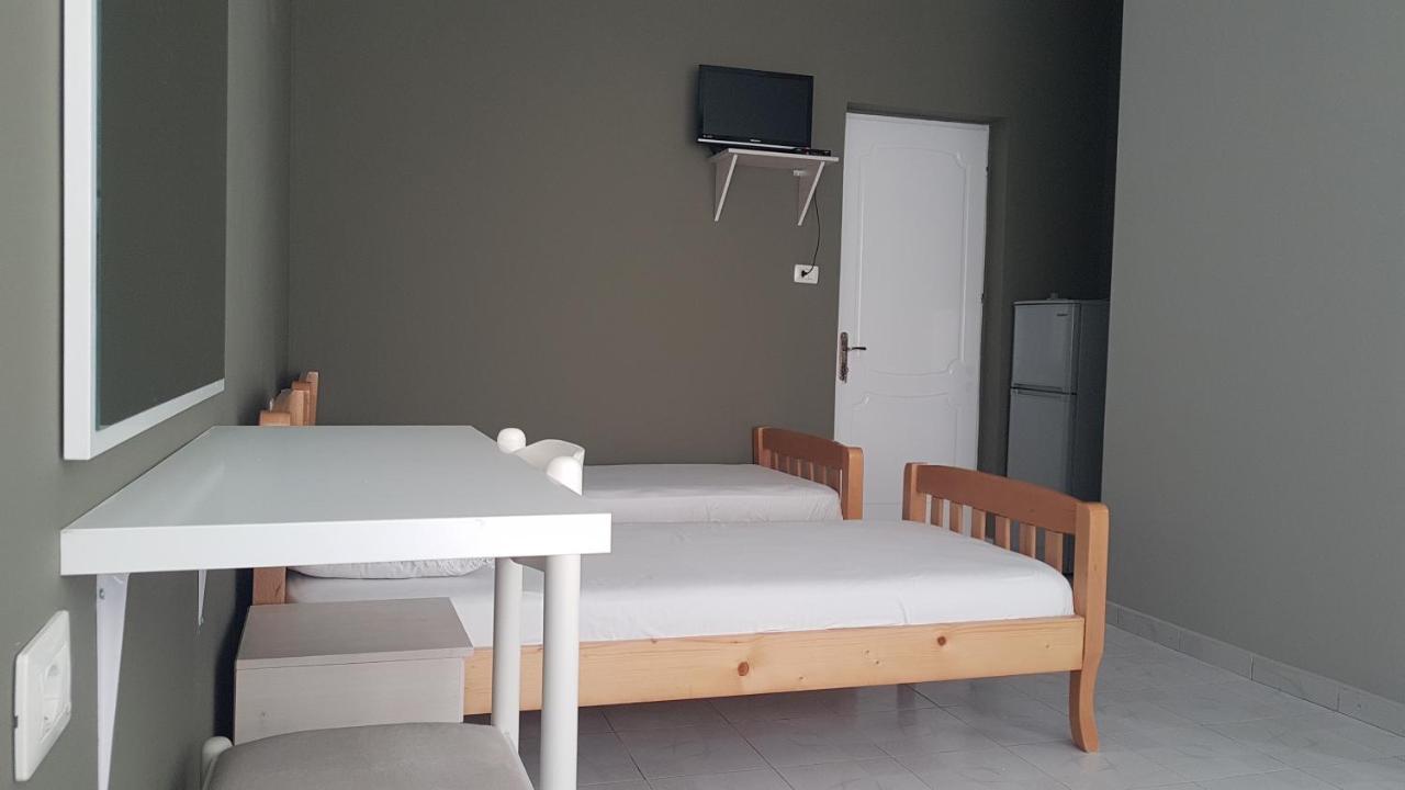 Aralis Rooms Саранда Экстерьер фото