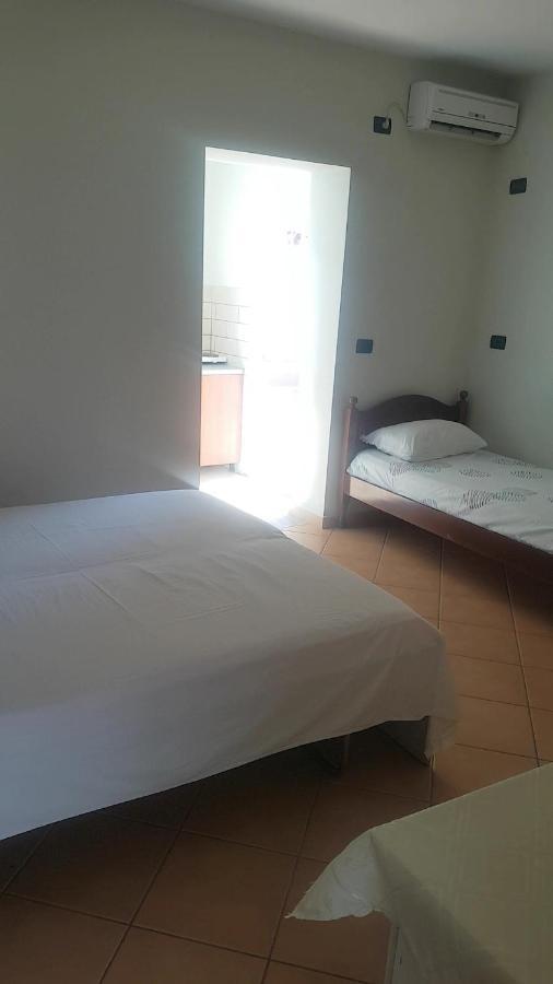 Aralis Rooms Саранда Экстерьер фото